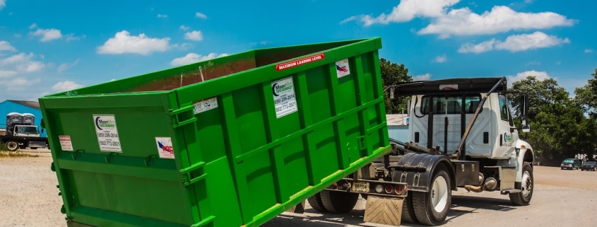 Moon offers roll-off affordable dumpster rentals in Jeffersonville, IN.